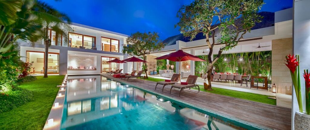 Villa Casa Brio, Seminyak at night - perfect for a Bali villa stay!